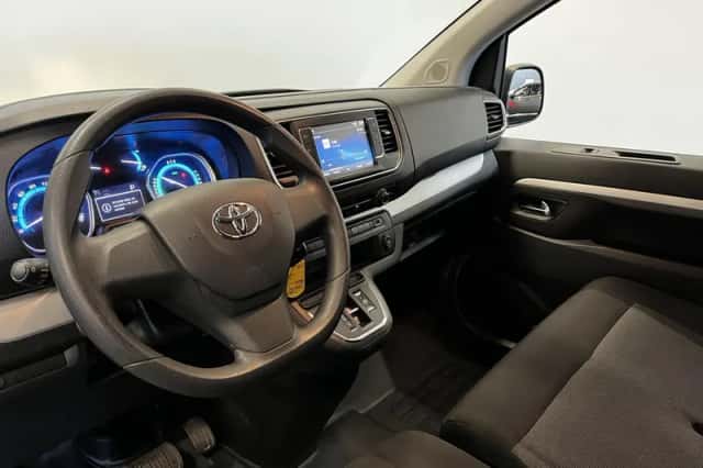 Toyota Proace (2022) thumbnail 11