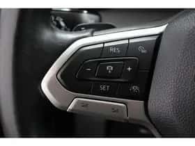 Volkswagen Golf thumbnail 13