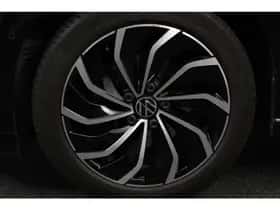 Volkswagen Golf thumbnail 27