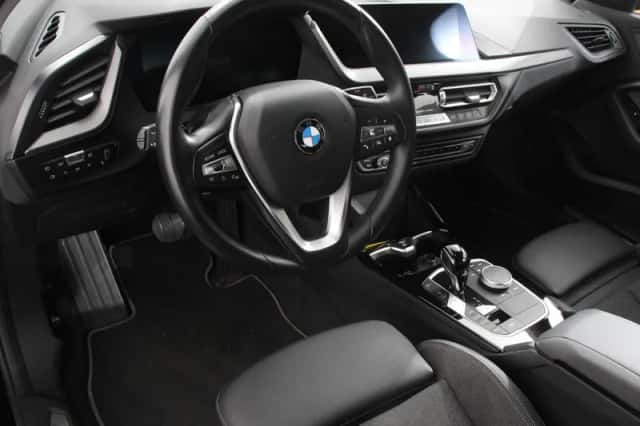 BMW 1-Serie (2022) thumbnail 2