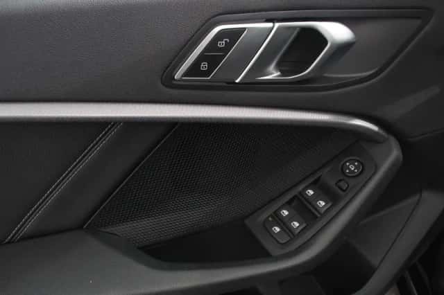 BMW 1-Serie (2022) thumbnail 13