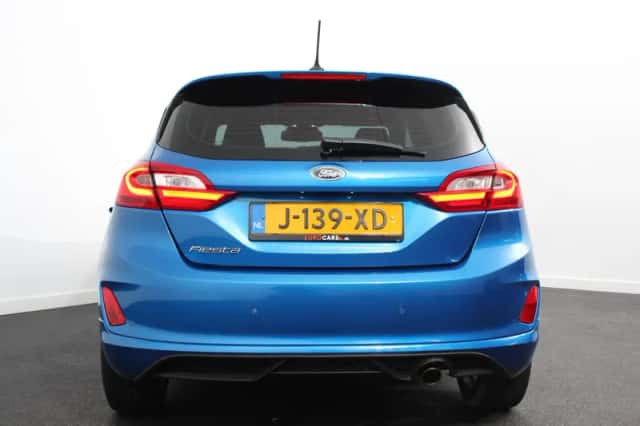 Ford Fiesta (2021) thumbnail 4