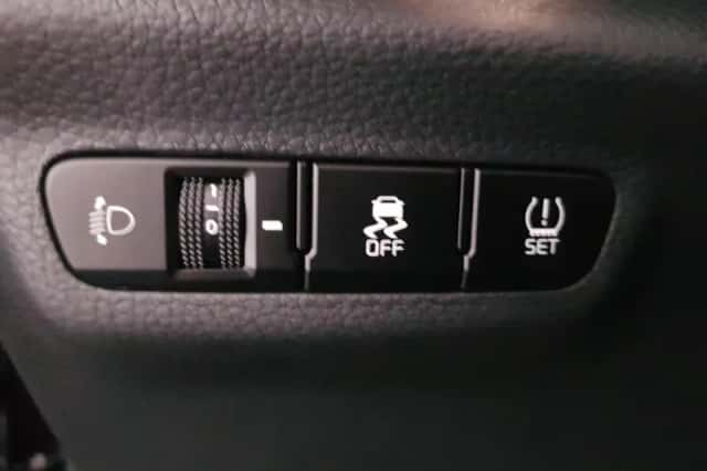 Kia Picanto (2023) thumbnail 22