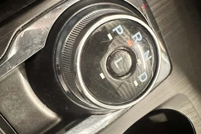 Ford Kuga (2023) thumbnail 15