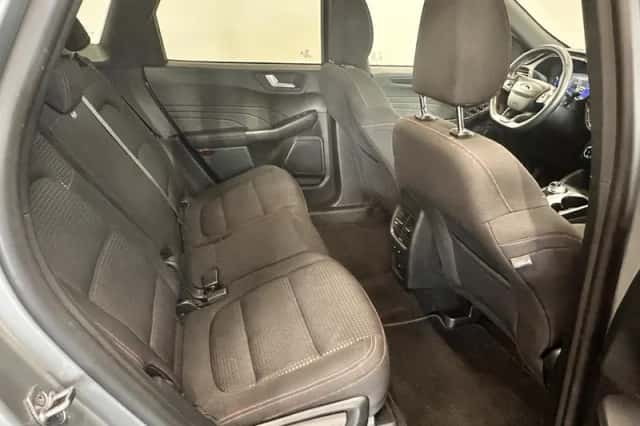 Ford Kuga (2023) thumbnail 24