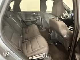 Ford Kuga (2023) thumbnail 24