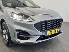 Ford Kuga (2023) thumbnail 5