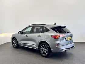 Ford Kuga (2023) thumbnail 6