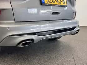 Ford Kuga (2023) thumbnail 8