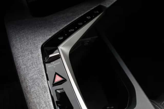 Peugeot 5008 (2025) thumbnail 25