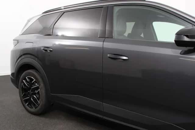 Peugeot 5008 (2025) thumbnail 36