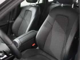 Mercedes-Benz GLA thumbnail 11