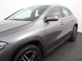 Mercedes-Benz GLA thumbnail 30