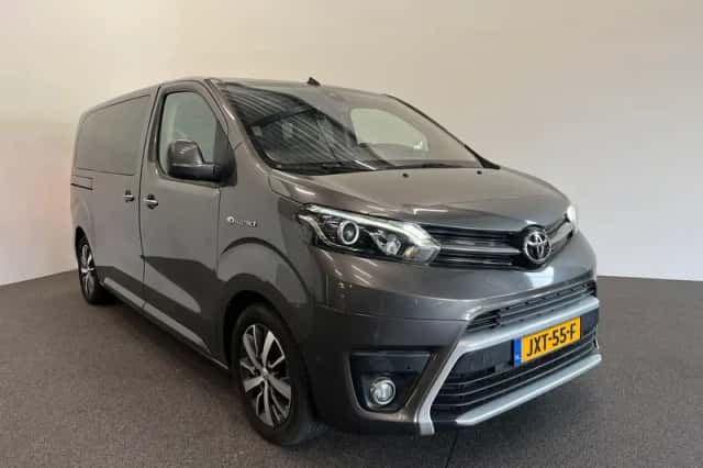Toyota Proace (2022) thumbnail 3