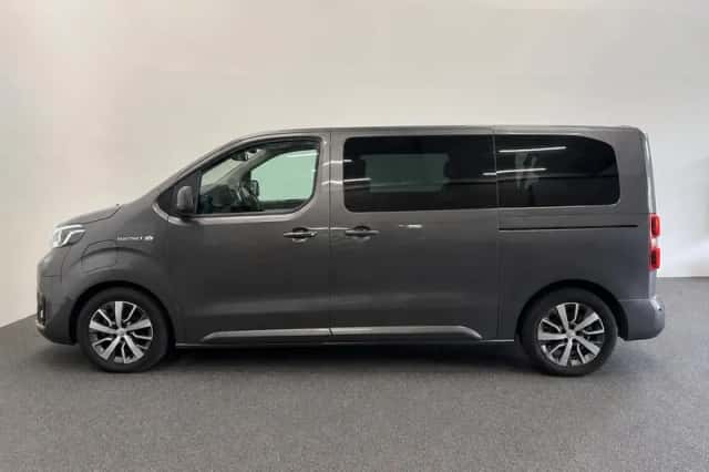 Toyota Proace (2022) thumbnail 5