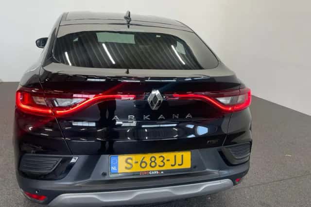 Renault Arkana (2023) thumbnail 9
