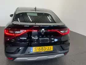 Renault Arkana (2023) thumbnail 9