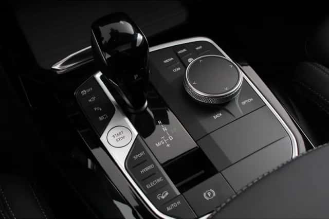 BMW X3 (2022) thumbnail 11