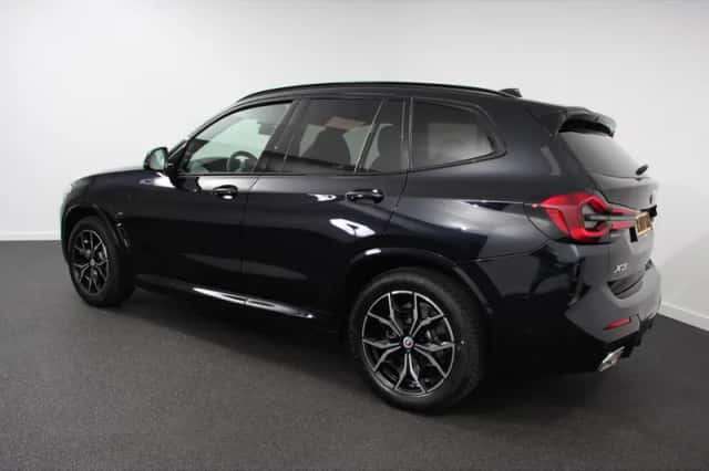 BMW X3 (2022) thumbnail 28