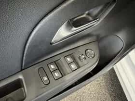 Opel Corsa (2025) thumbnail 11