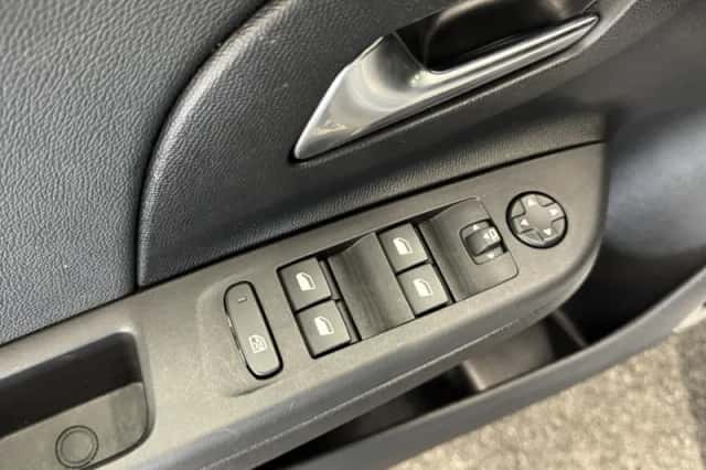 Opel Corsa (2025) thumbnail 22