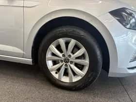 Volkswagen Polo (2021) thumbnail 32