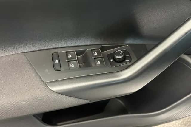 Volkswagen Polo (2021) thumbnail 9