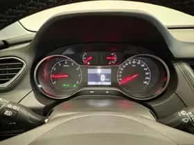 Opel Grandland X (2020) thumbnail 18