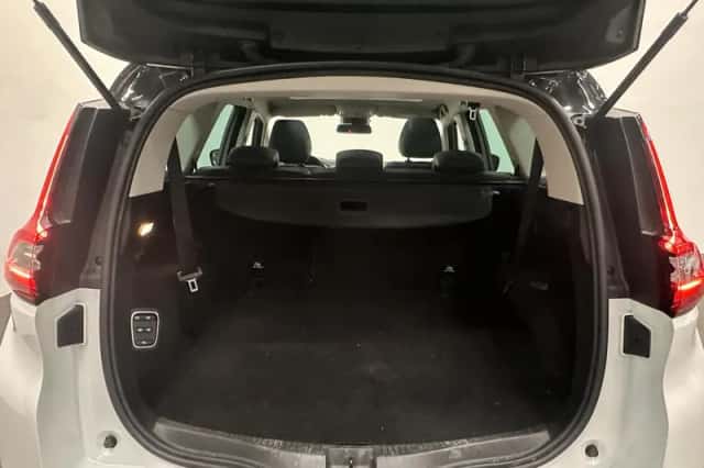 Renault Scénic (2020) thumbnail 16