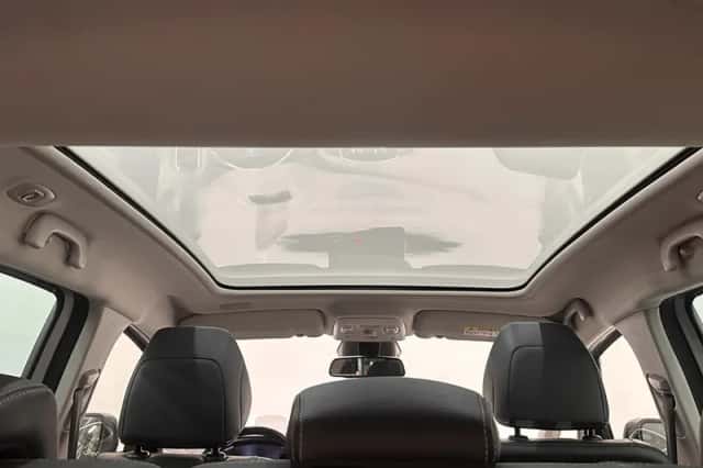 Renault Scénic (2020) thumbnail 36