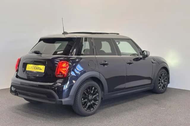MINI Cooper (2021) thumbnail 11