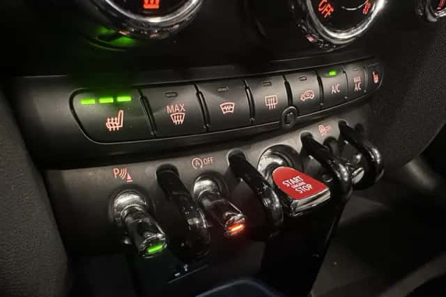 MINI Cooper (2021) thumbnail 21