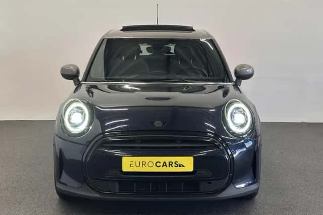 MINI Cooper (2021) thumbnail 6