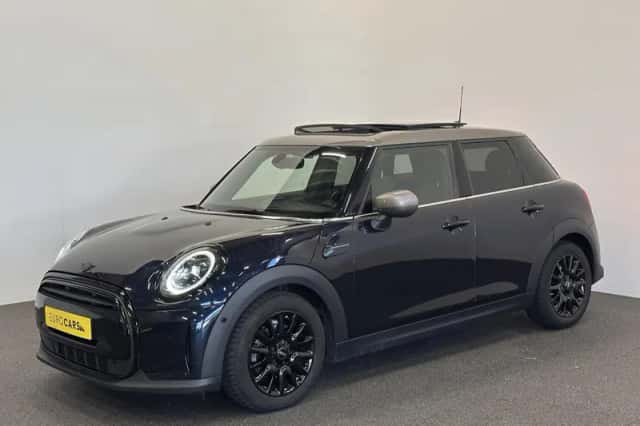 MINI Cooper (2021) thumbnail 7
