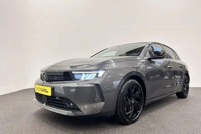 Opel Astra (2023) thumbnail 2