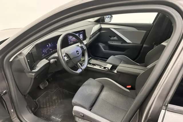 Opel Astra (2023) thumbnail 14