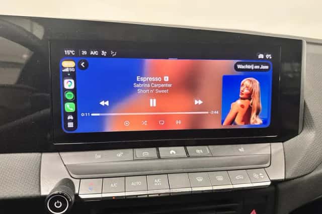 Opel Astra (2023) thumbnail 23