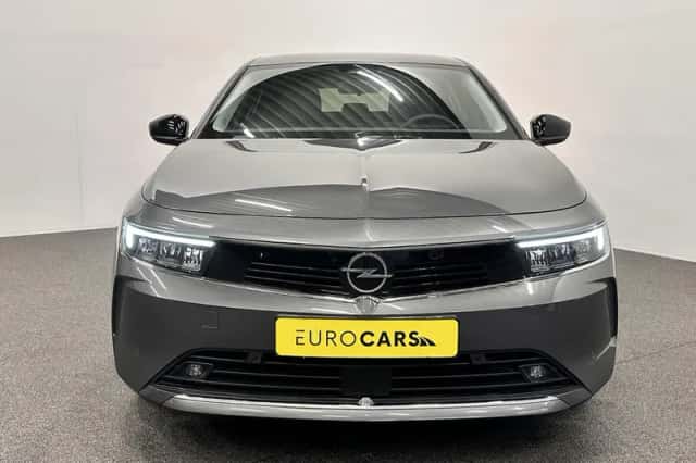 Opel Astra (2023) thumbnail 5