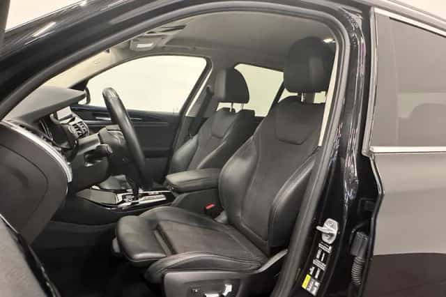 BMW X3 (2021) thumbnail 12