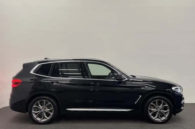 BMW X3 (2021) thumbnail 13