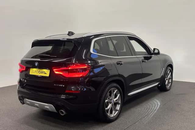 BMW X3 (2021) thumbnail 24