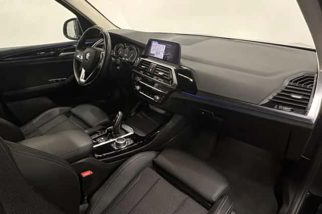BMW X3 (2021) thumbnail 27