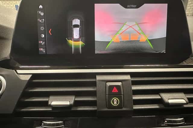 BMW X3 (2021) thumbnail 4