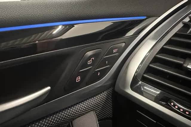 BMW X3 (2021) thumbnail 32