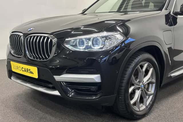 BMW X3 (2021) thumbnail 10