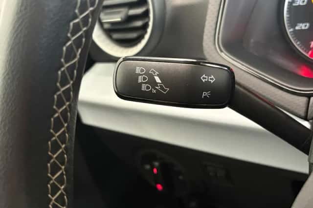 SEAT Arona (2022) thumbnail 12