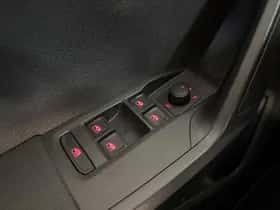 SEAT Arona (2022) thumbnail 26