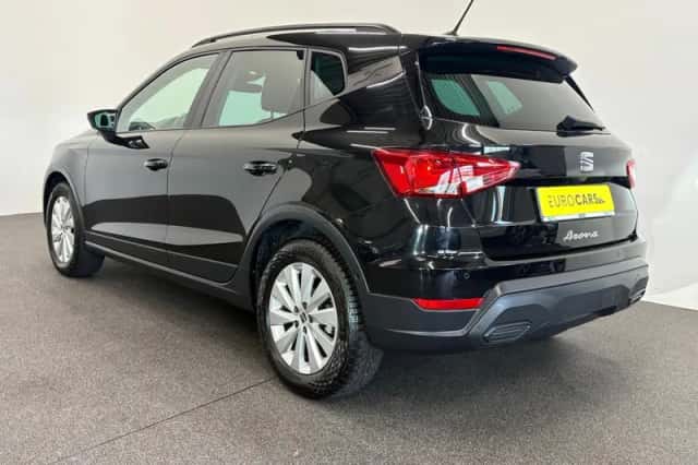 SEAT Arona (2022) thumbnail 6