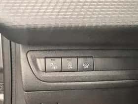 Peugeot 2008 (2015) thumbnail 21