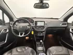 Peugeot 2008 (2015) thumbnail 9